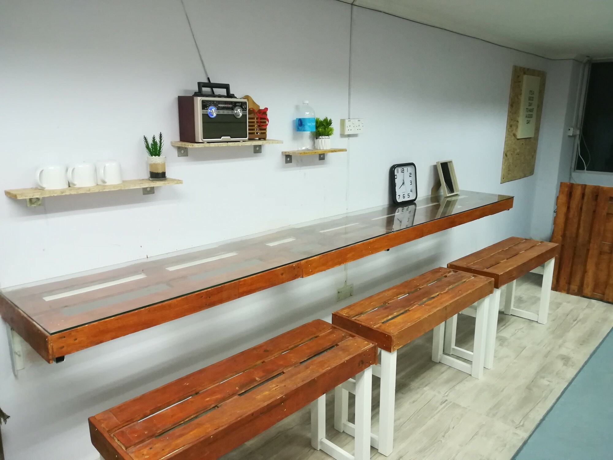 Get Inn Backpackers Kota Kinabalu Exterior foto